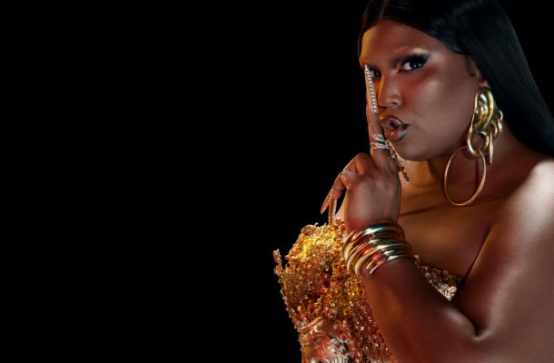 Photo of LIZZO
