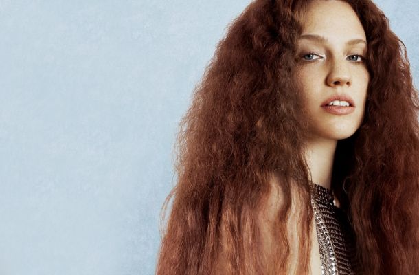 Photo of Jess Glynne